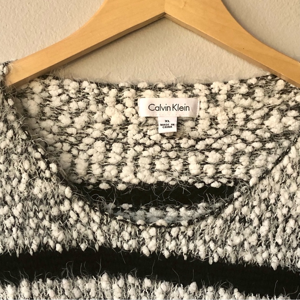 Calvin Klein Oversized Soft Fuzzy Sweater - Picture 4 of 12